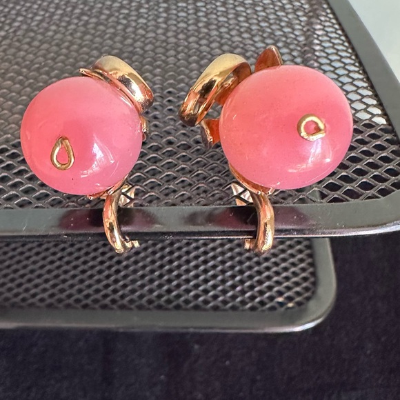 Vintage Napier Gold and Pink Clip-On Earrings Signed - Picture 9 of 11
